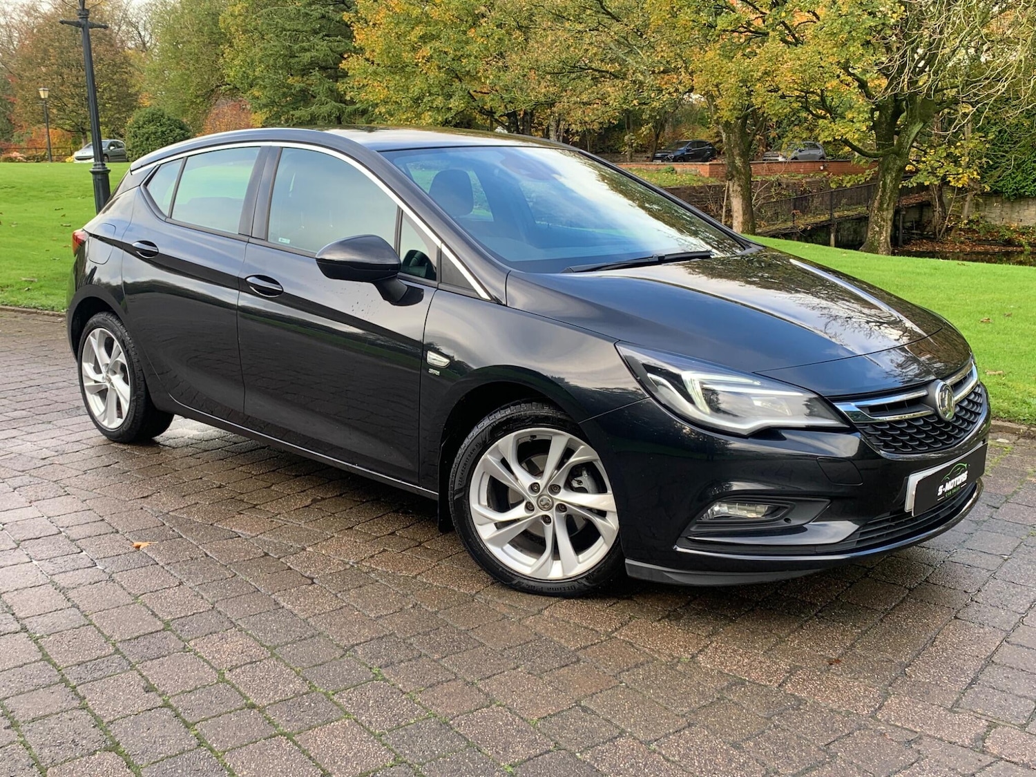 Used Vauxhall Astra 2016 for sale - 76632849: Photo 4
