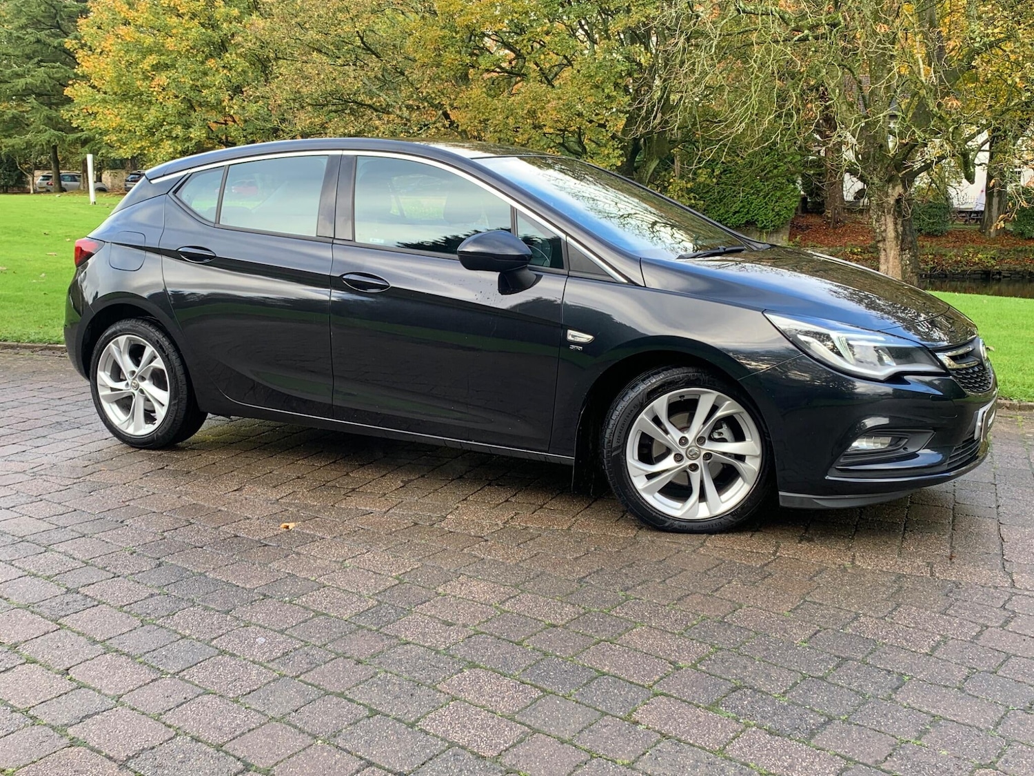 Used Vauxhall Astra 2016 for sale - 76632849: Photo 5