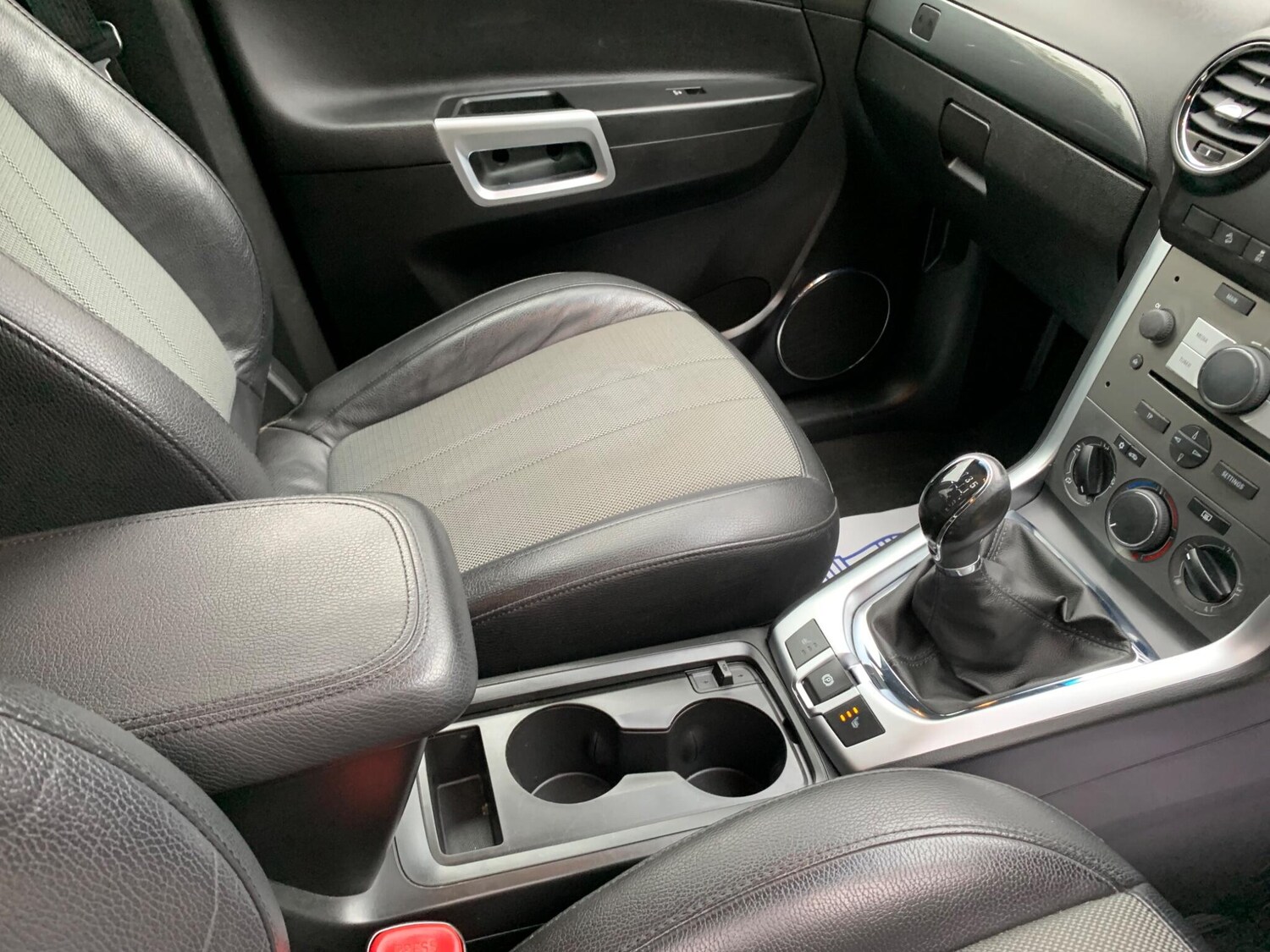 Used Vauxhall Antara 2015 for sale - 76633475: Photo 26