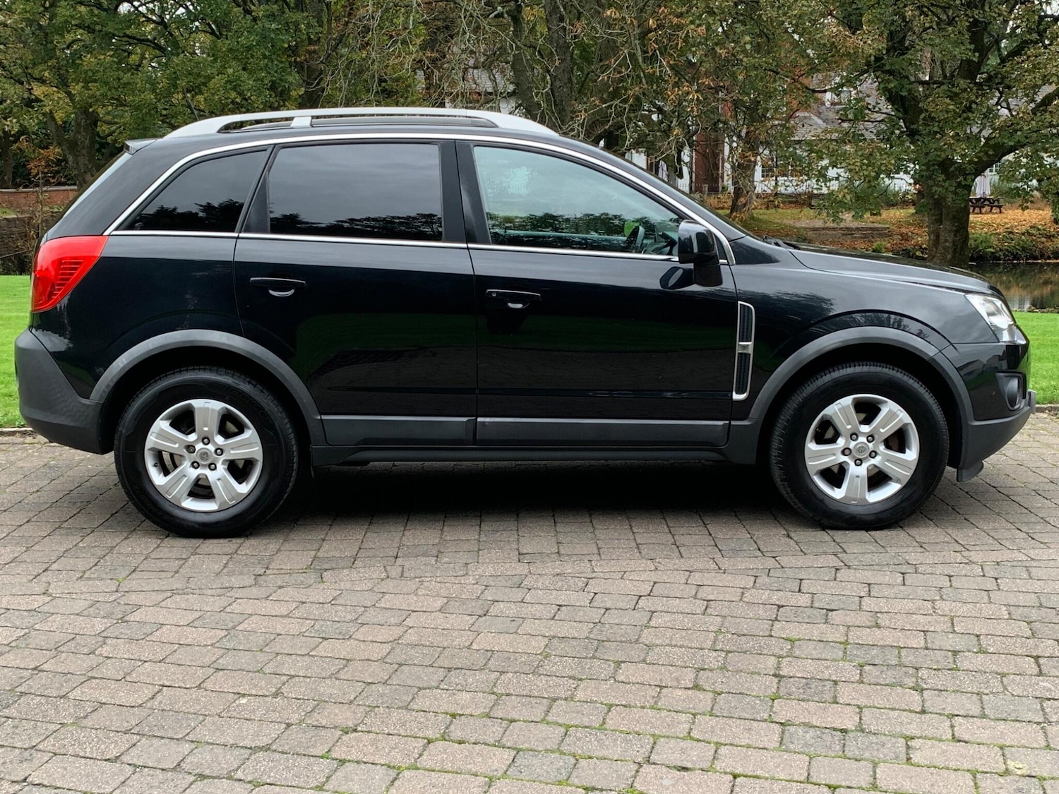 Used Vauxhall Antara 2015 for sale - 76633475: Photo 8