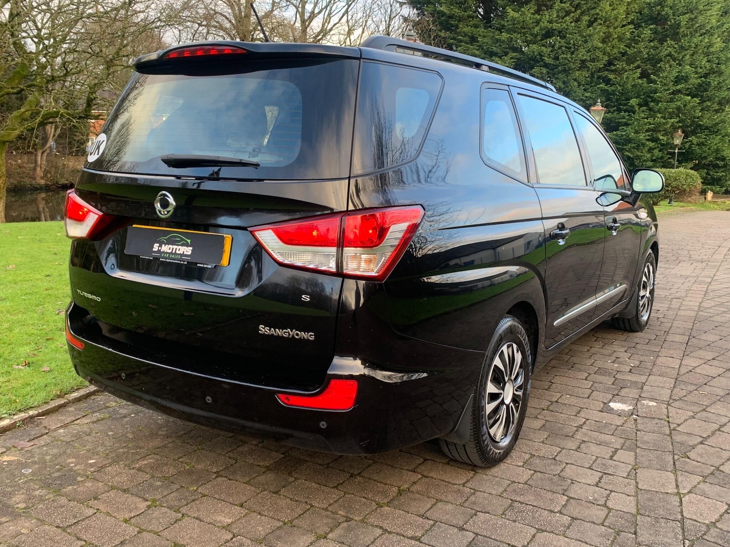 Used Ssangyong Turismo 2014 for sale - 76752516: Photo 11