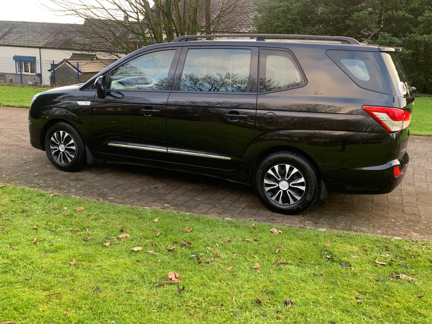 Used Ssangyong Turismo 2014 for sale - 76752516: Photo 17
