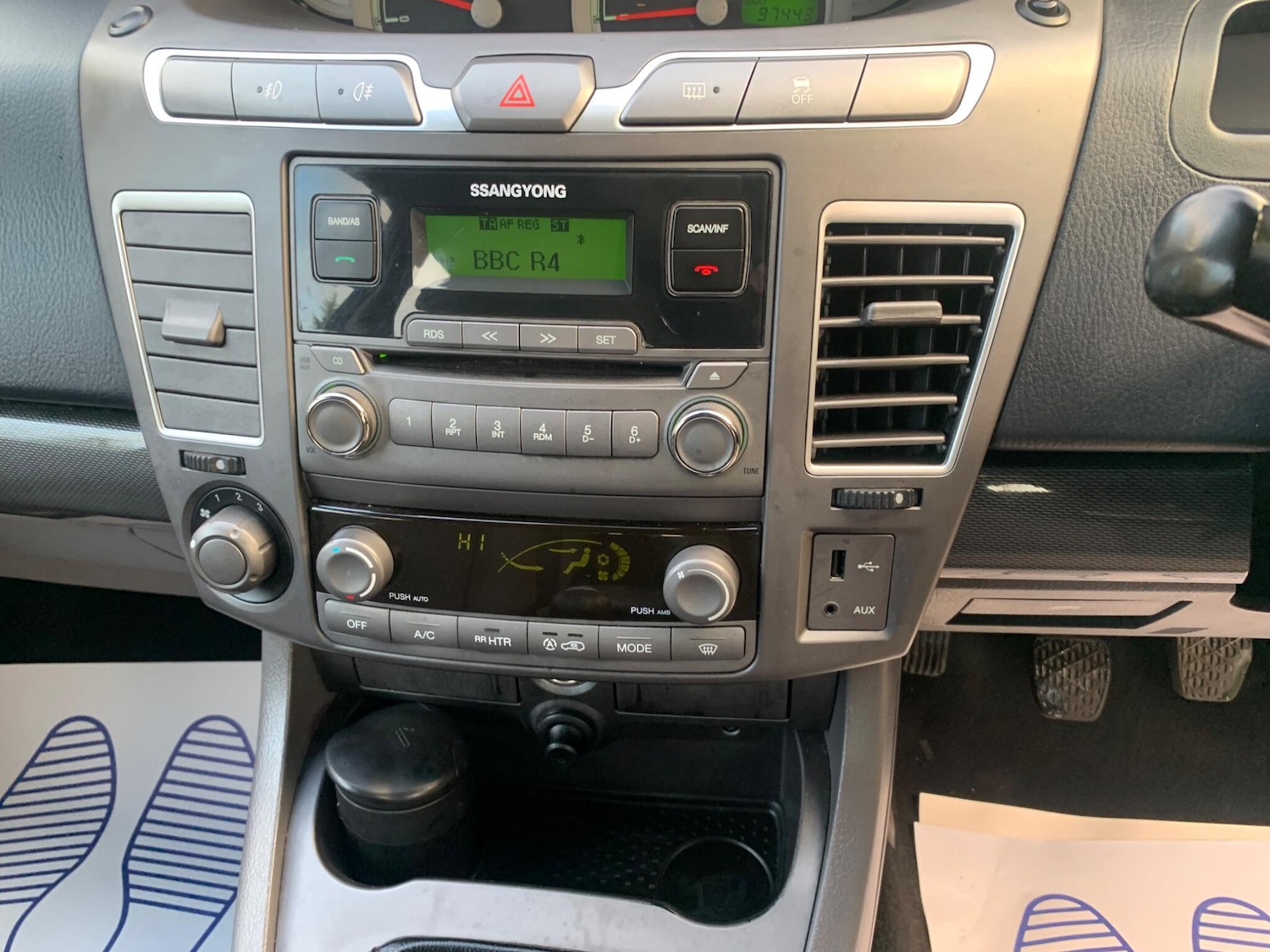 Used Ssangyong Turismo 2014 for sale - 76752516: Photo 26