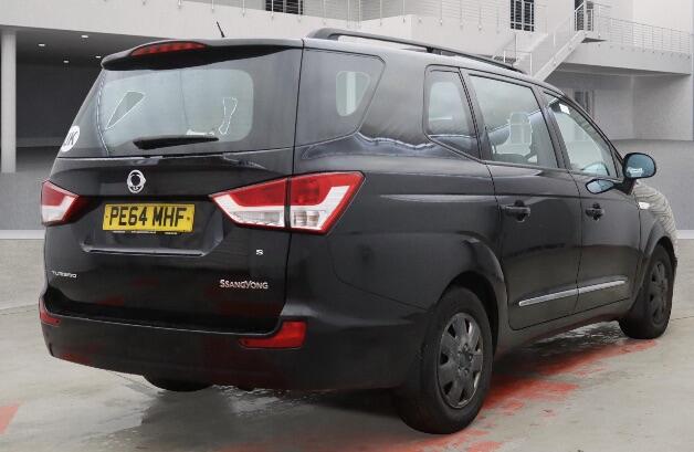 Used Ssangyong Turismo 2014 for sale - 76752516: Photo 4