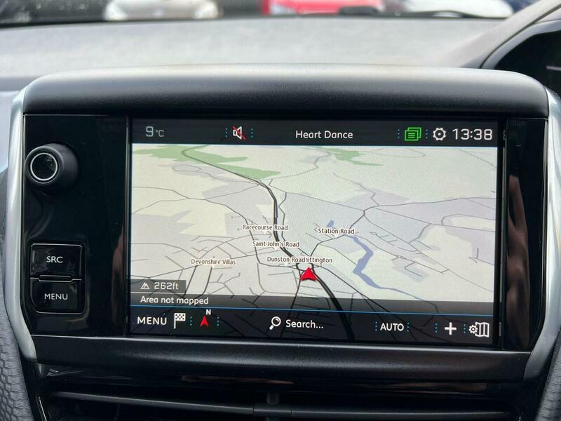 Used Peugeot 2008 2017 for sale - 77564725: Photo 19