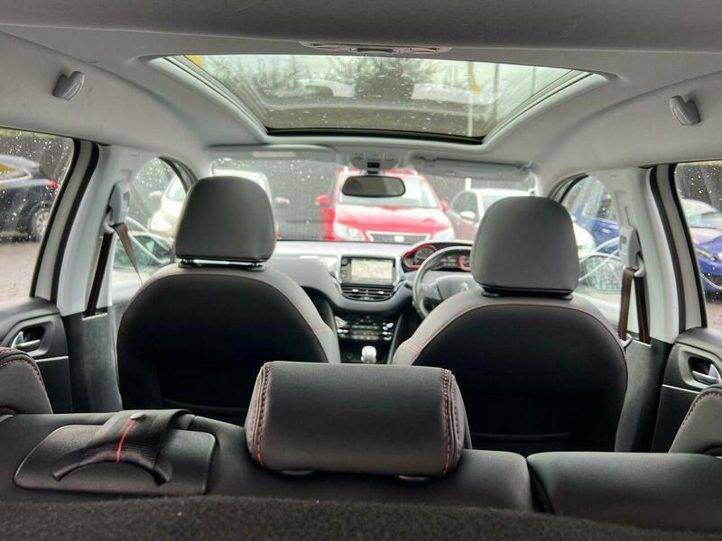 Used Peugeot 2008 2017 for sale - 77564725: Photo 33