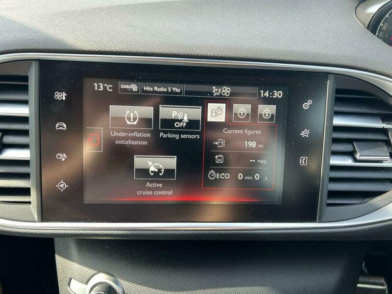 Used Peugeot 308 2015 for sale - 77587134: Photo 24