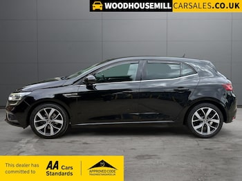 Used Renault Megane 2017 for sale - 79259710: Photo