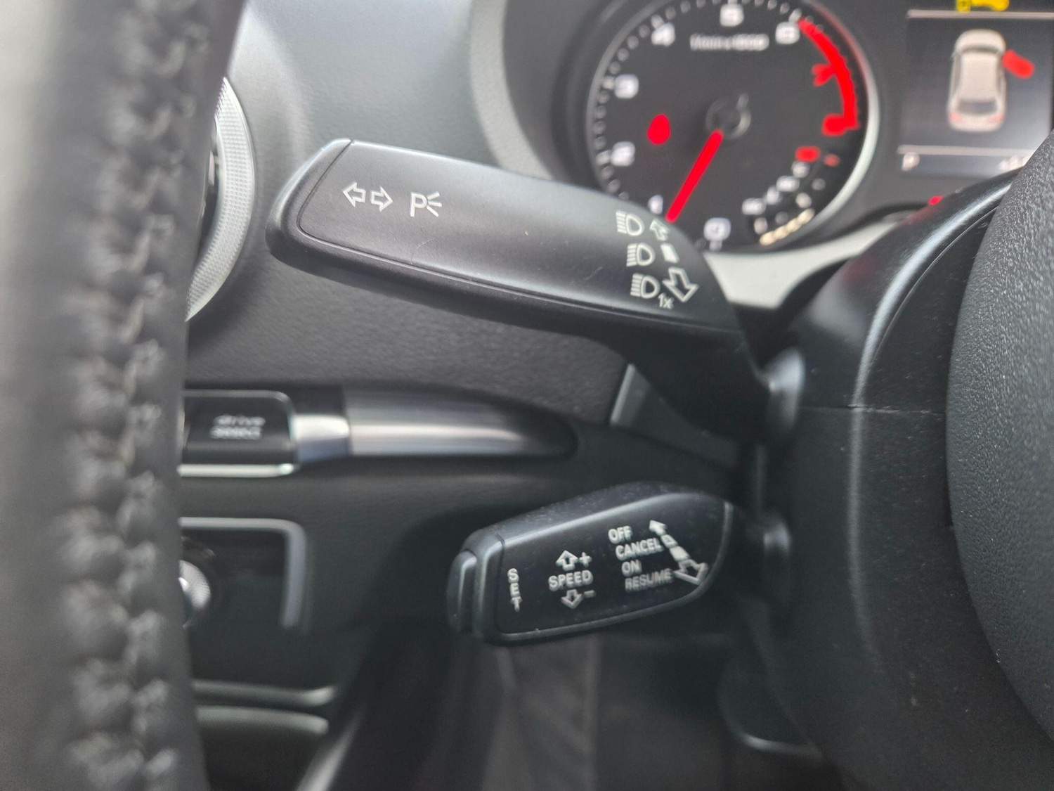 Used Audi A3 2014 for sale - 77351877: Photo 8