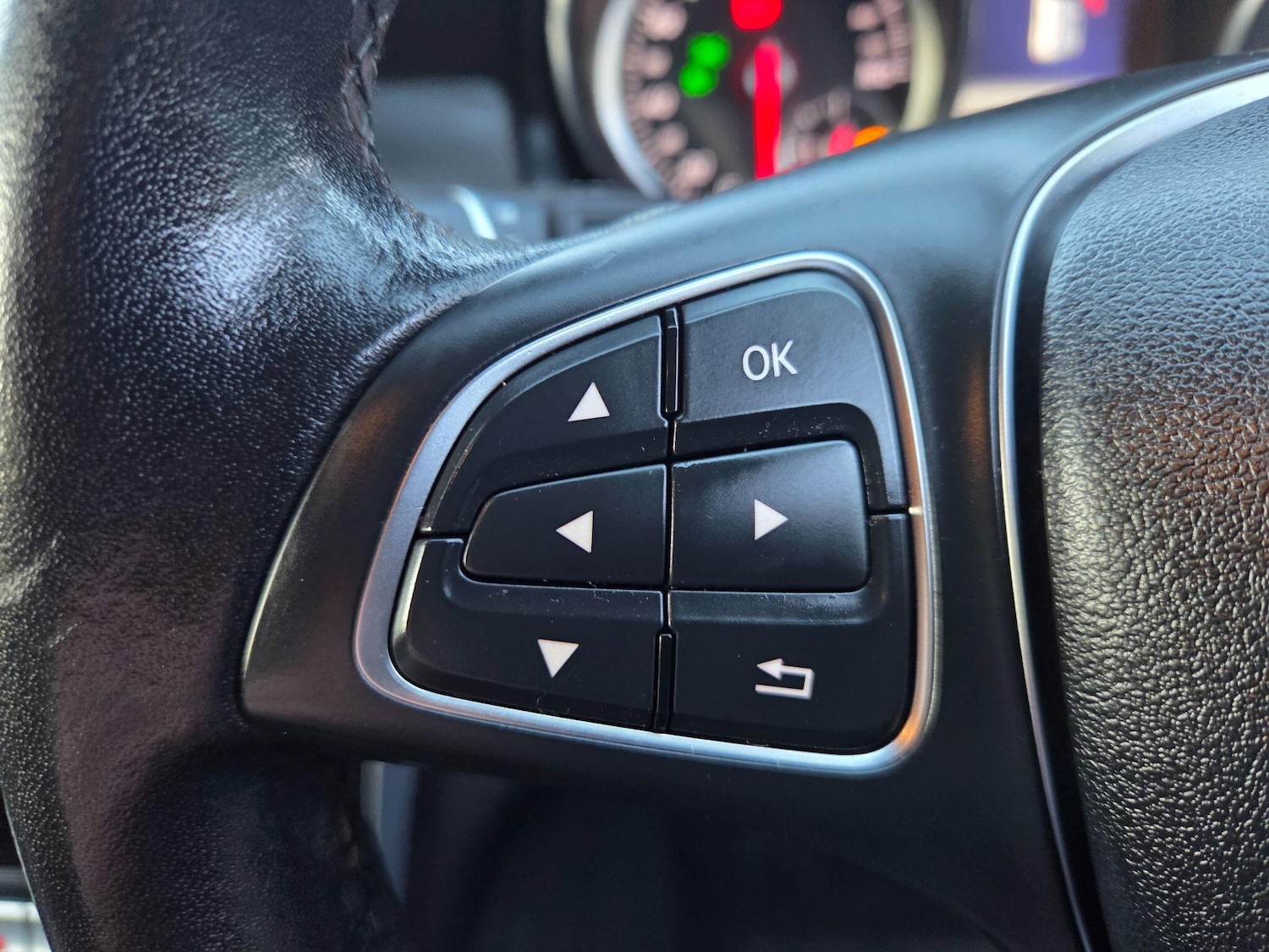 Used Mercedes-Benz GLA 2018 for sale - 77351759: Photo 8