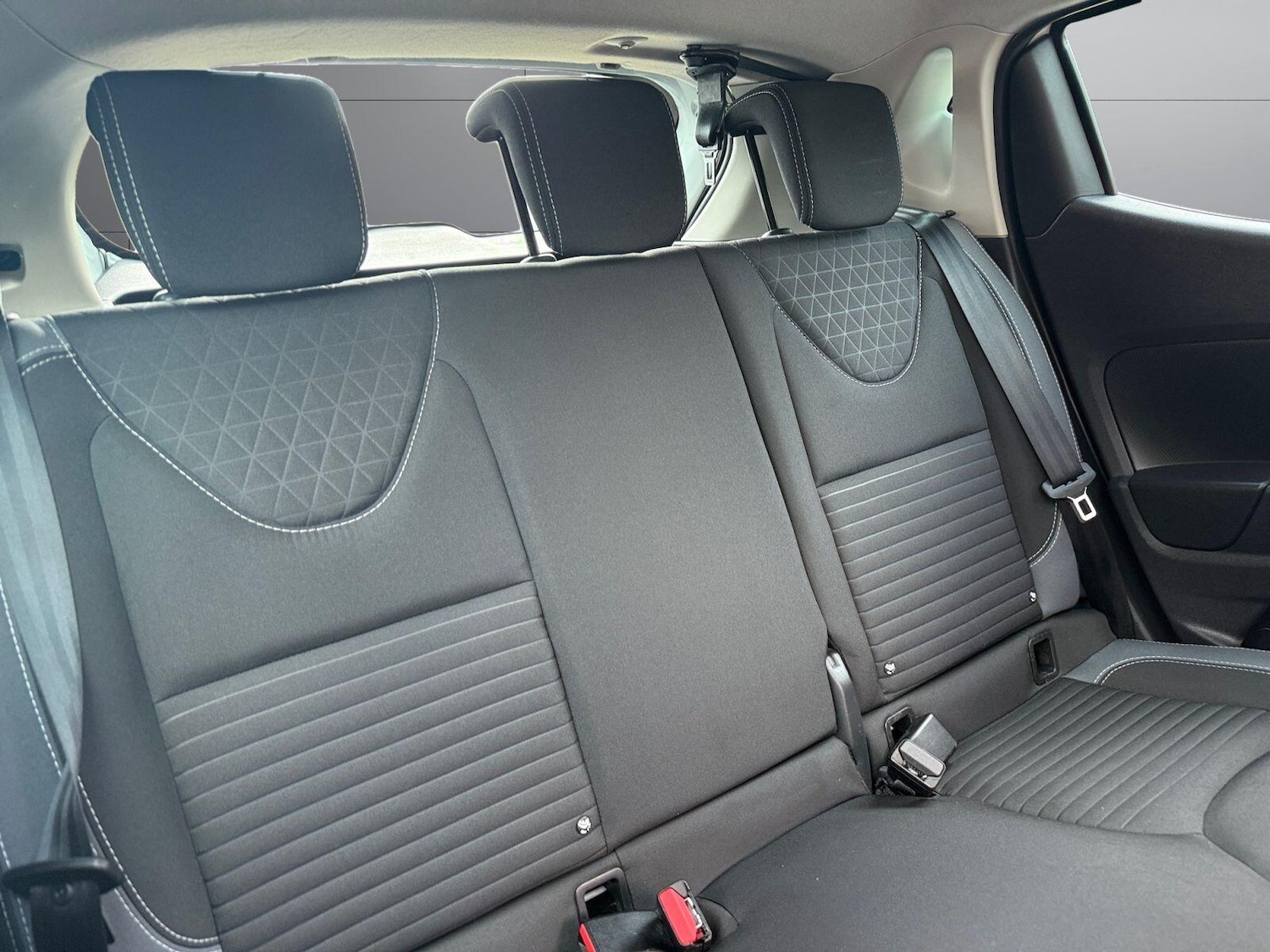 Used Renault Clio for sale - 78135843: Photo 11