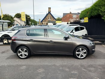 Used Peugeot 308 2015 for sale - 79860416: Photo