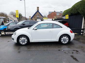 Used Volkswagen Beetle 2015 for sale - 78416920: Photo