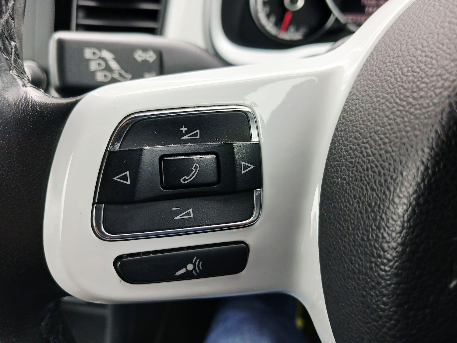 Used Volkswagen Beetle 2015 for sale - 78047362: Photo 26