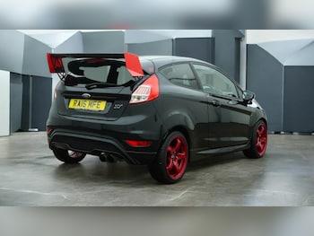 Used Ford Fiesta 2016 for sale - 77982042: Photo