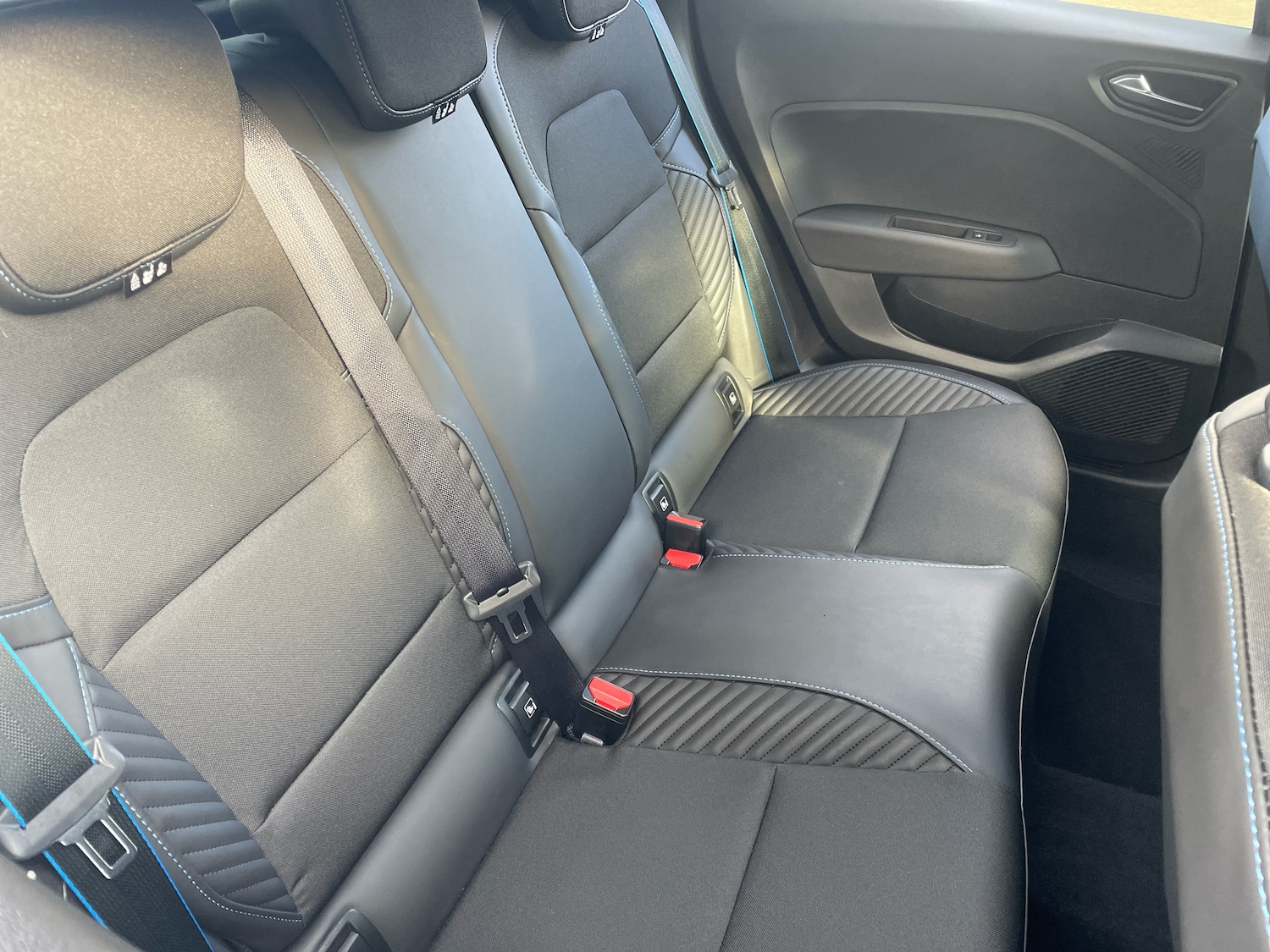 Used Renault Clio 2024 for sale - 76217364: Photo 10