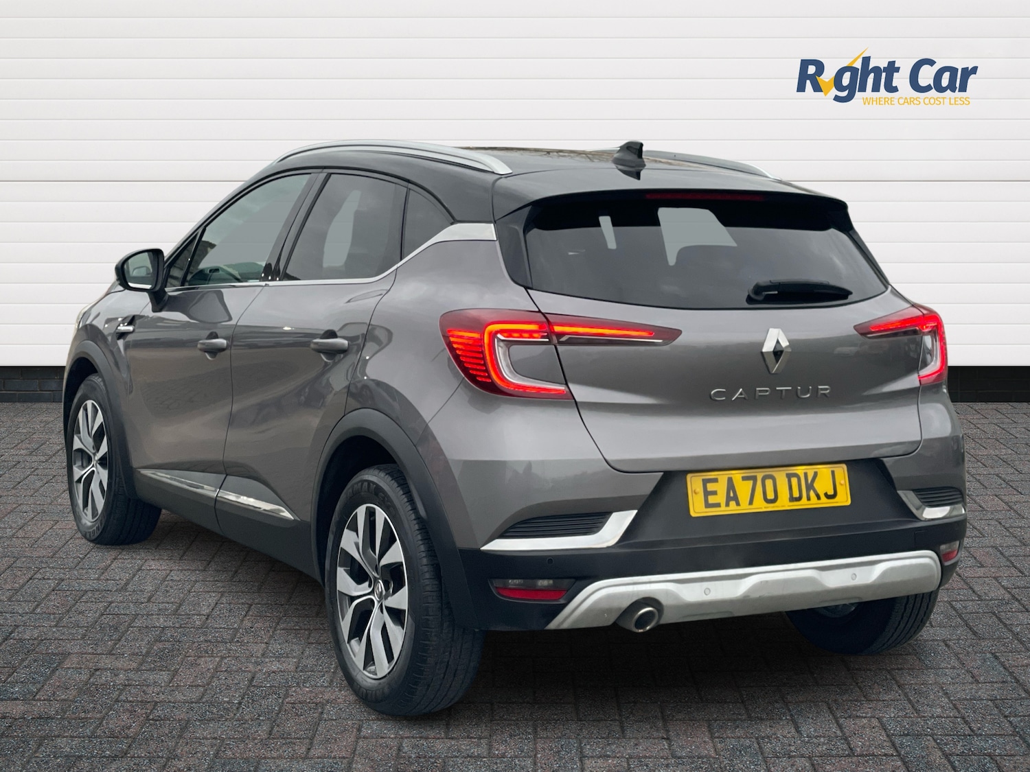 Used Renault Captur 2020 for sale - 76514592: Photo 3