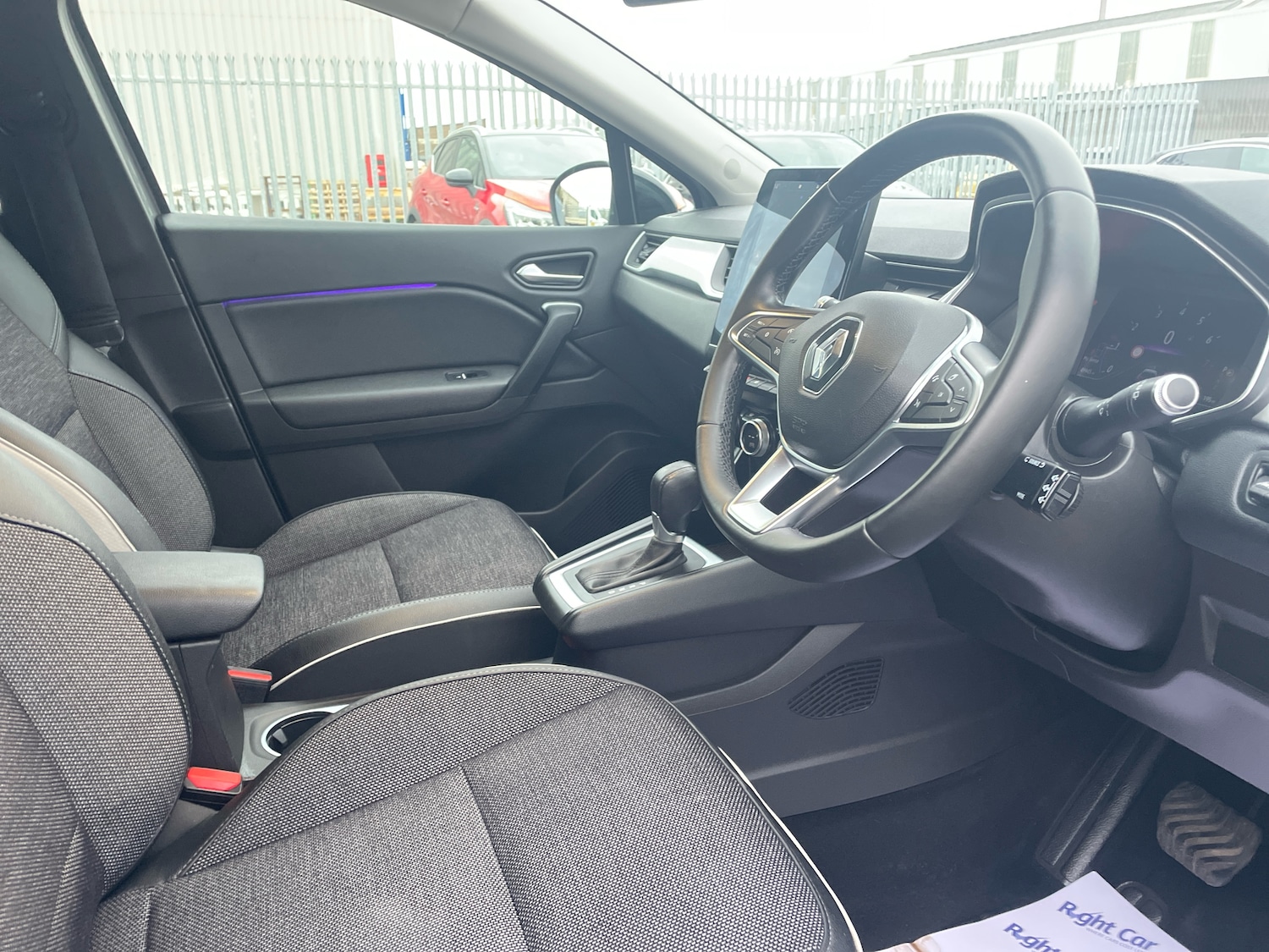 Used Renault Captur 2020 for sale - 76514592: Photo 6