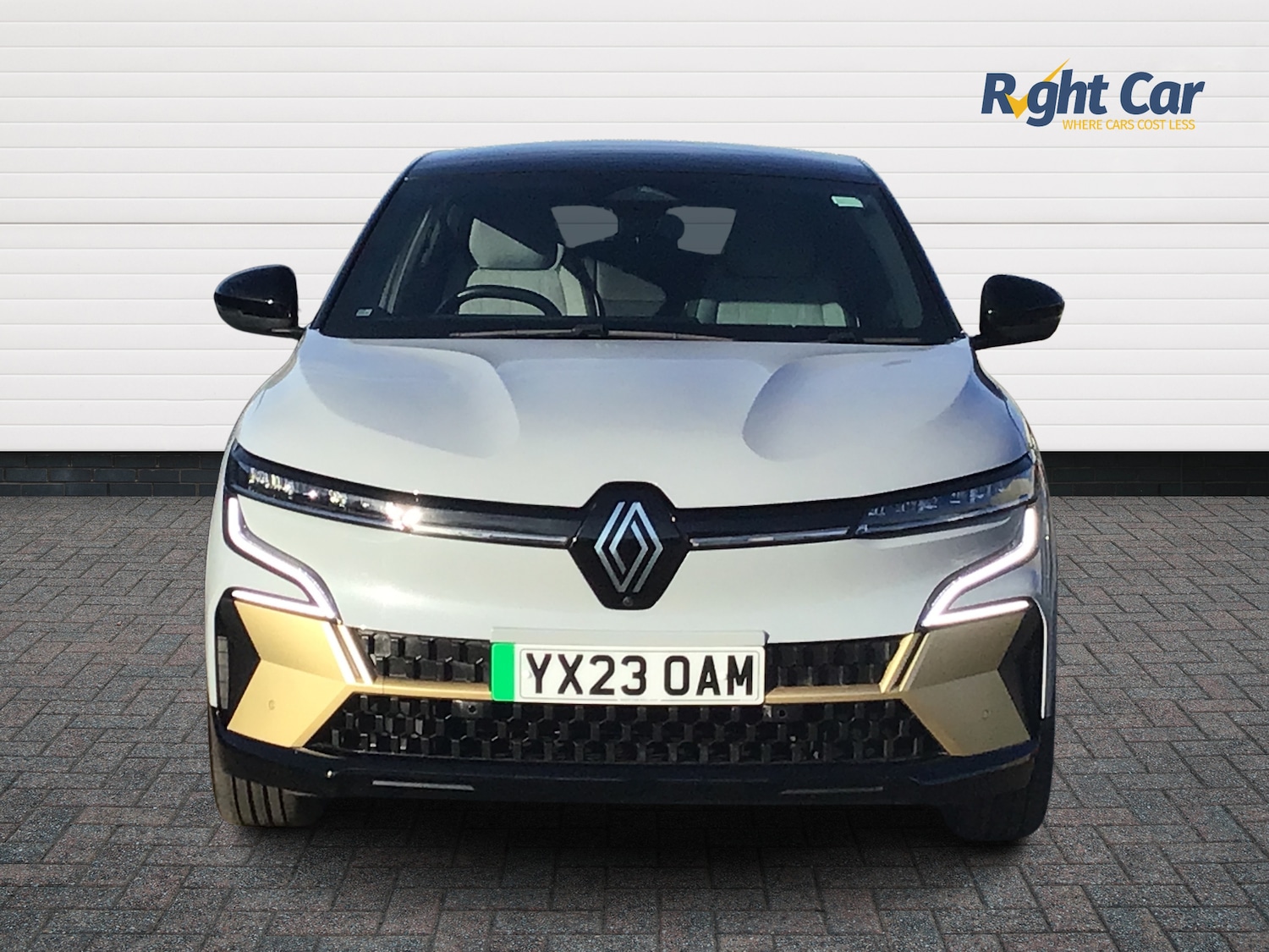 Used Renault Megane 2023 for sale - 77726210: Photo 7