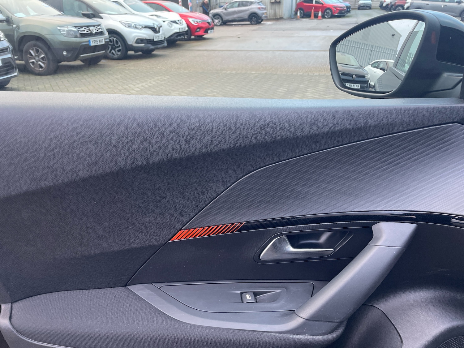 Used Peugeot 2008 2023 for sale - 77232297: Photo 11