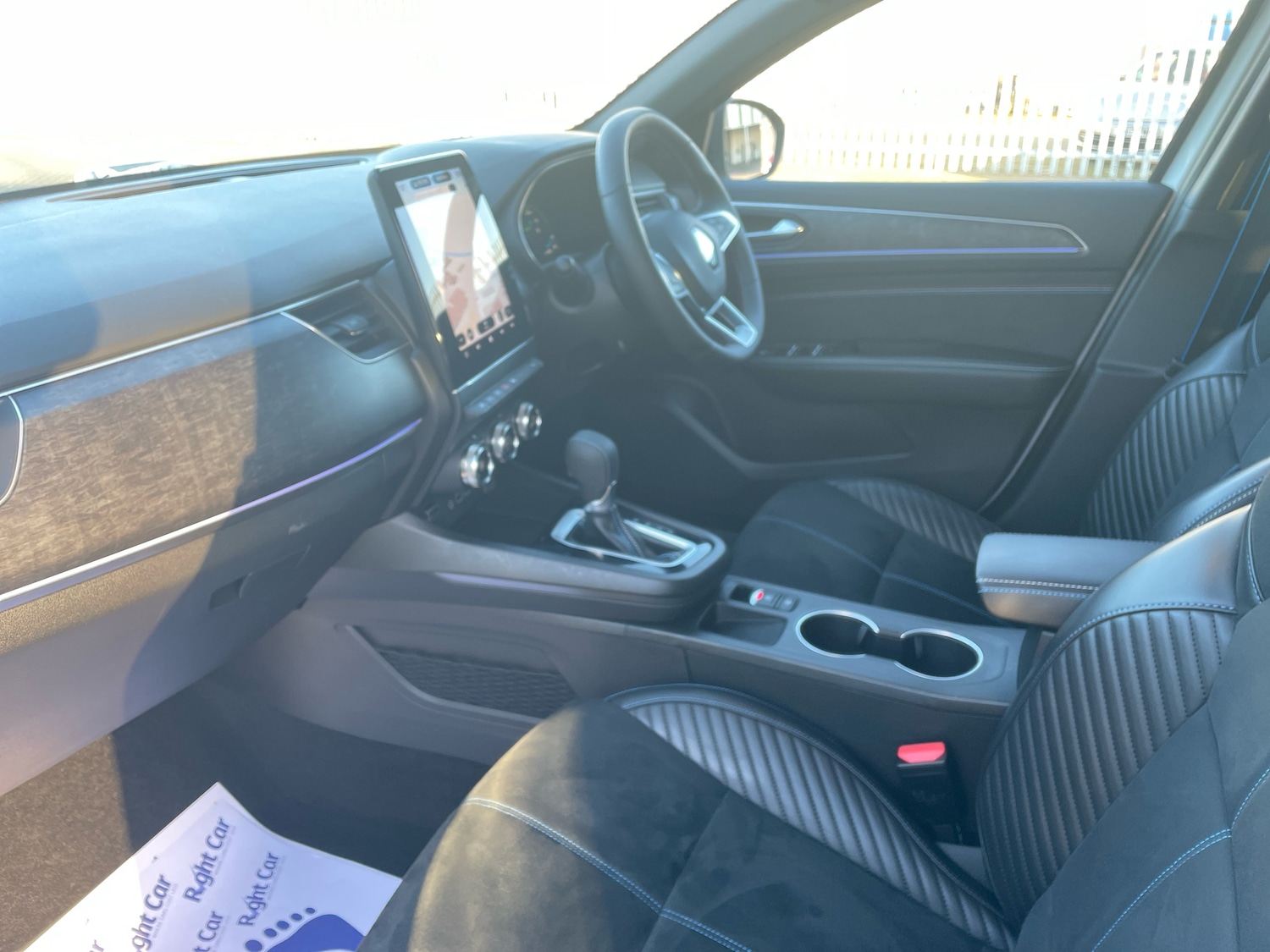 Used Renault Arkana 2024 for sale - 76901549: Photo 2