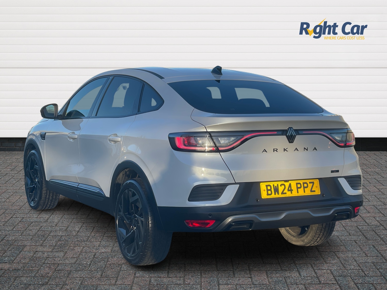 Used Renault Arkana 2024 for sale - 76901549: Photo 3