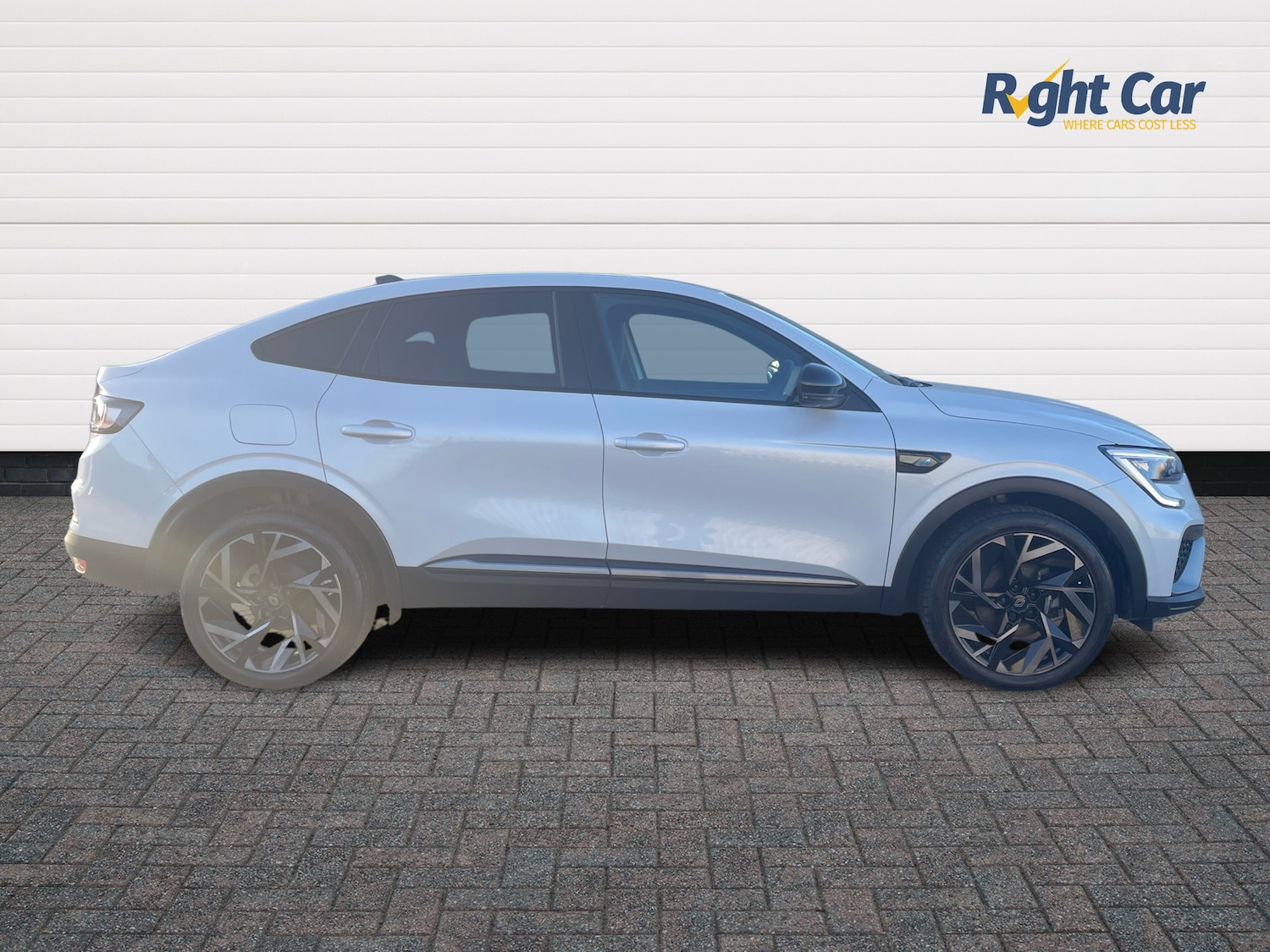 Used Renault Arkana 2024 for sale - 76901549: Photo 4