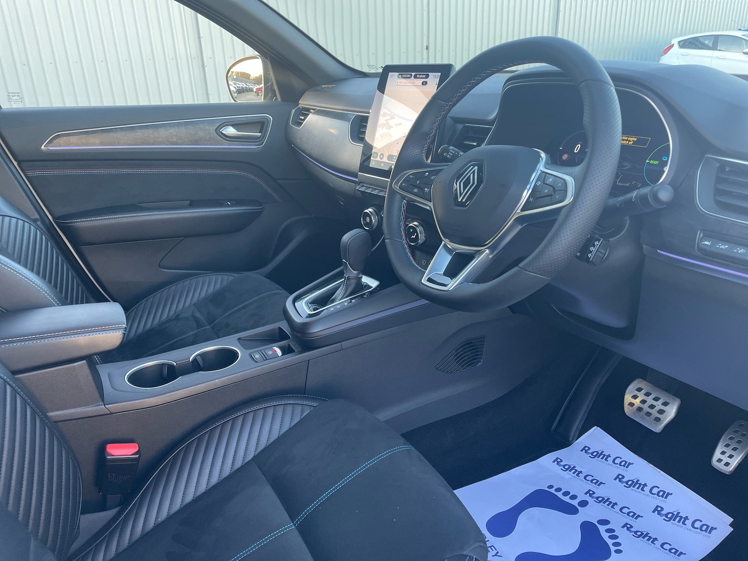 Used Renault Arkana 2024 for sale - 76901549: Photo 6