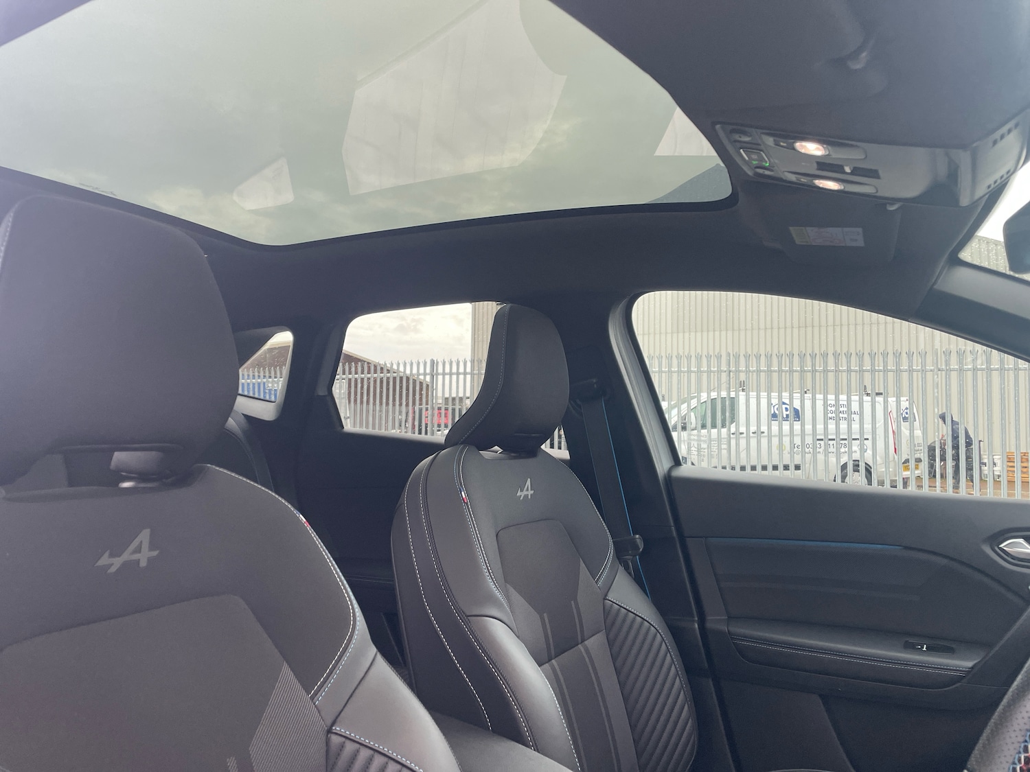 Used Renault Other 2025 for sale - 76888873: Photo 15