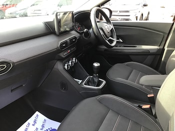 Used Dacia Jogger 2022 for sale - 79397254: Photo