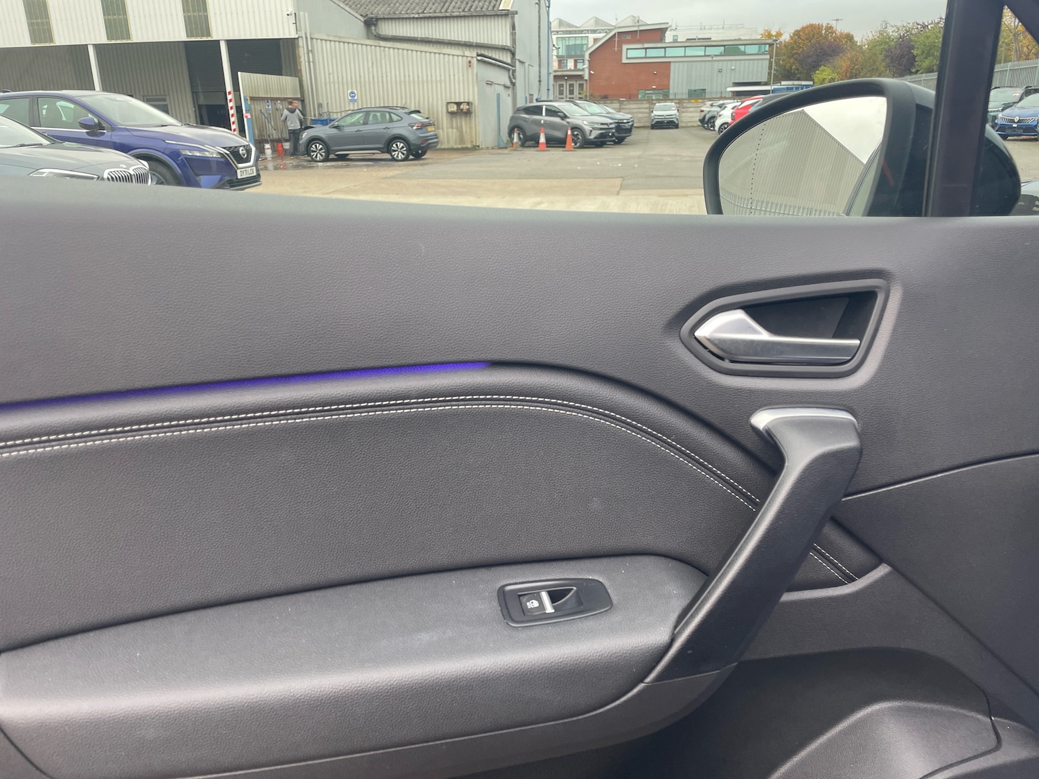 Used Renault Captur 2023 for sale - 76261806: Photo 11