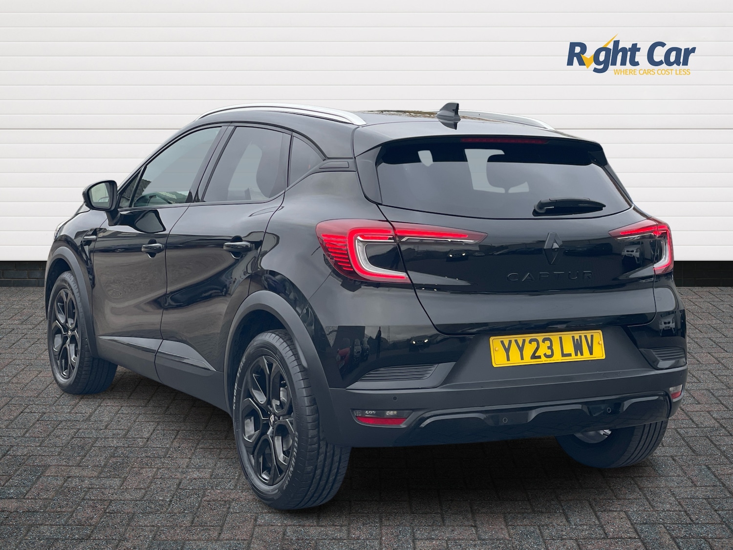 Used Renault Captur 2023 for sale - 76261806: Photo 3