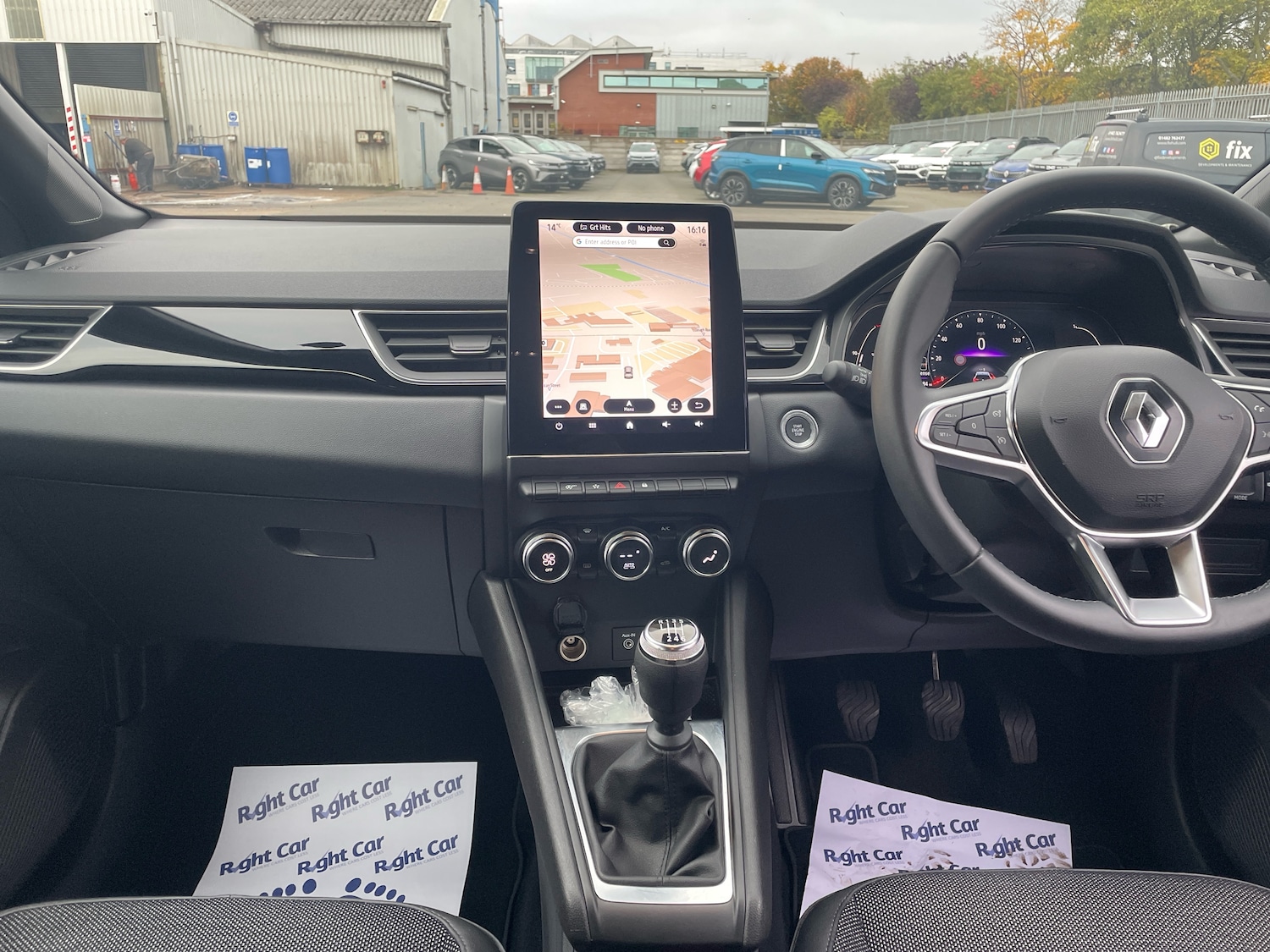 Used Renault Captur 2023 for sale - 76261806: Photo 8