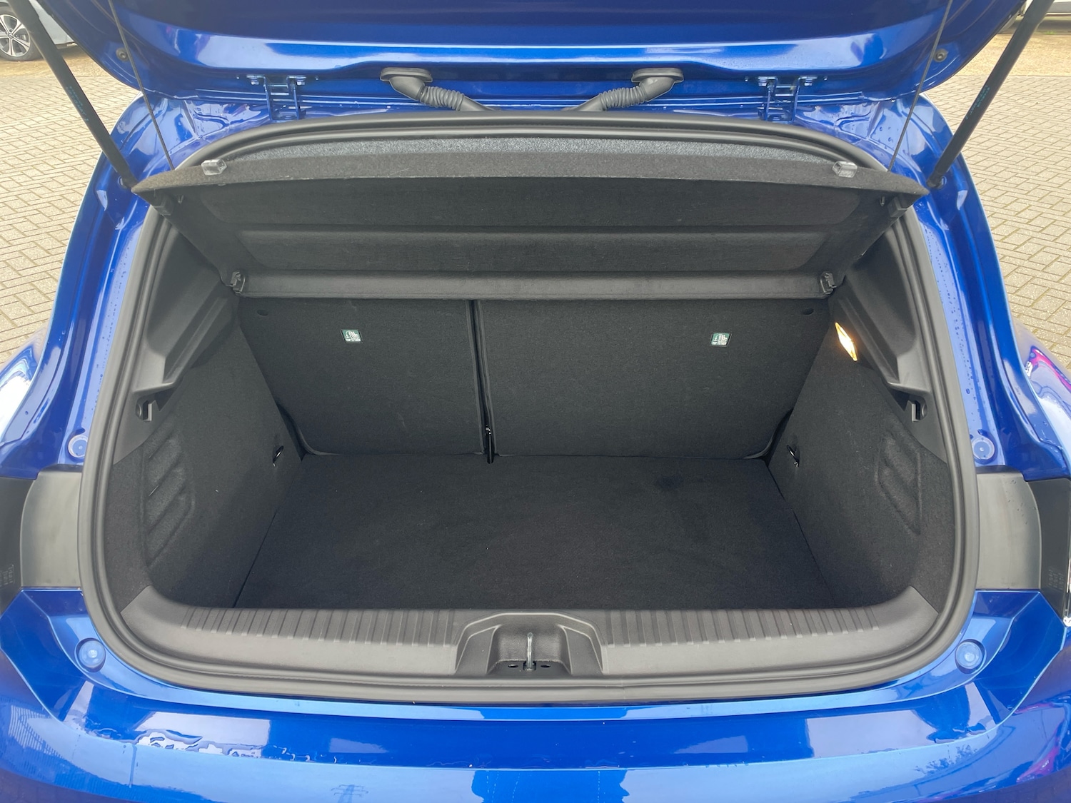 Used Renault Clio 2024 for sale - 76434493: Photo 9