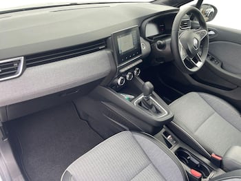 Used Renault Clio 2024 for sale - 79623312: Photo