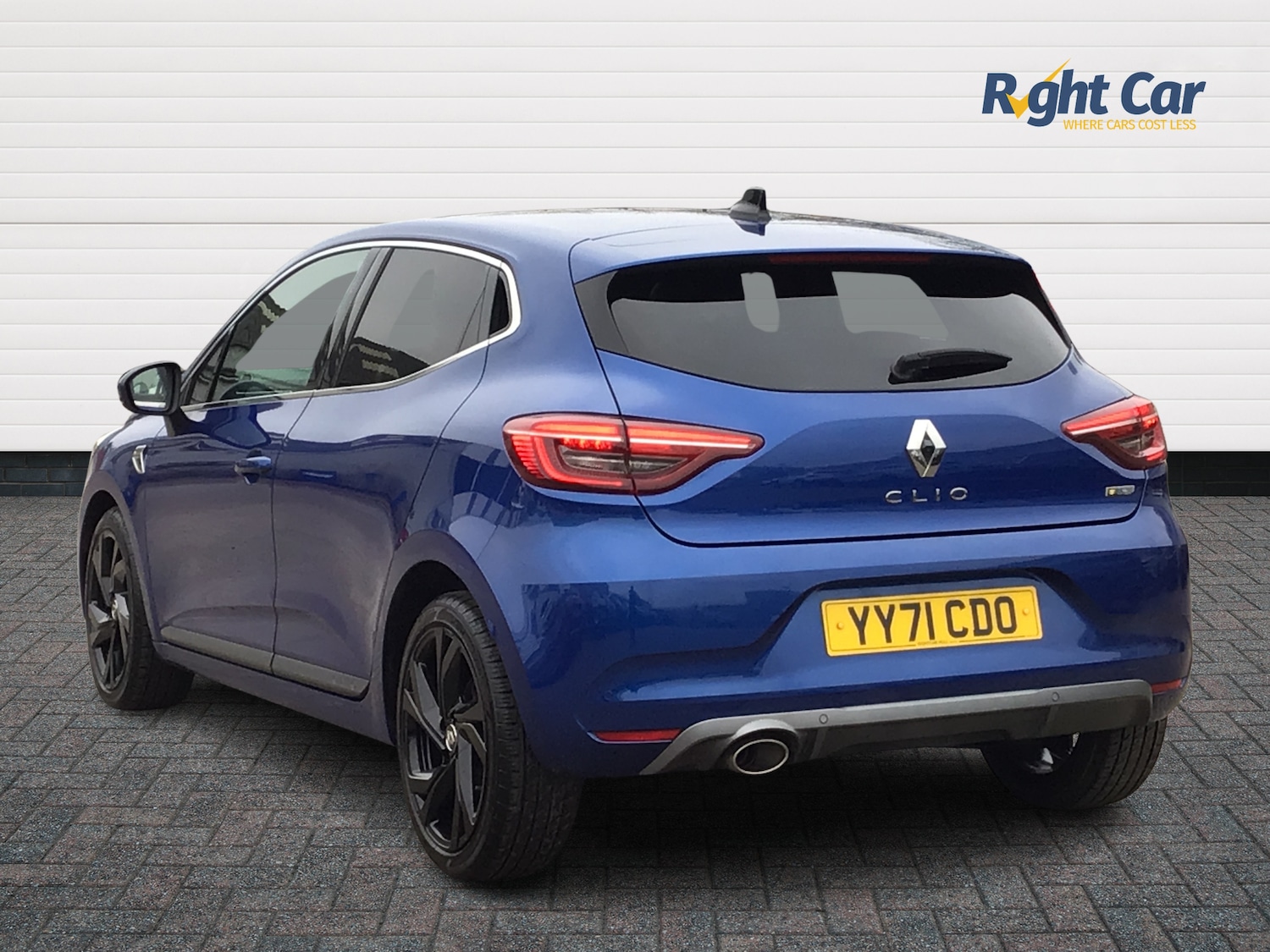 Used Renault Clio 2021 for sale - 77995174: Photo 3