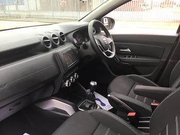 Used Dacia Duster 2019 for sale - 77269399: Photo