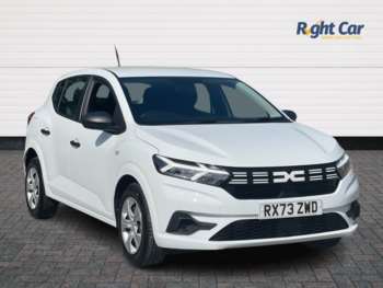 2024 (73) - 1.0 Tce Essential 5dr