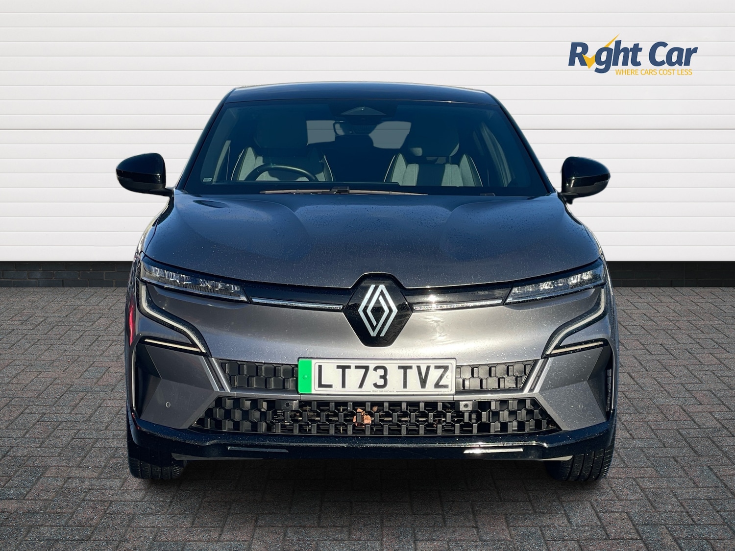 Used Renault Megane E Tech 2023 for sale - 76704528: Photo 7