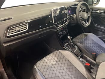 Used Volkswagen T-Roc 2023 for sale - 79578900: Photo