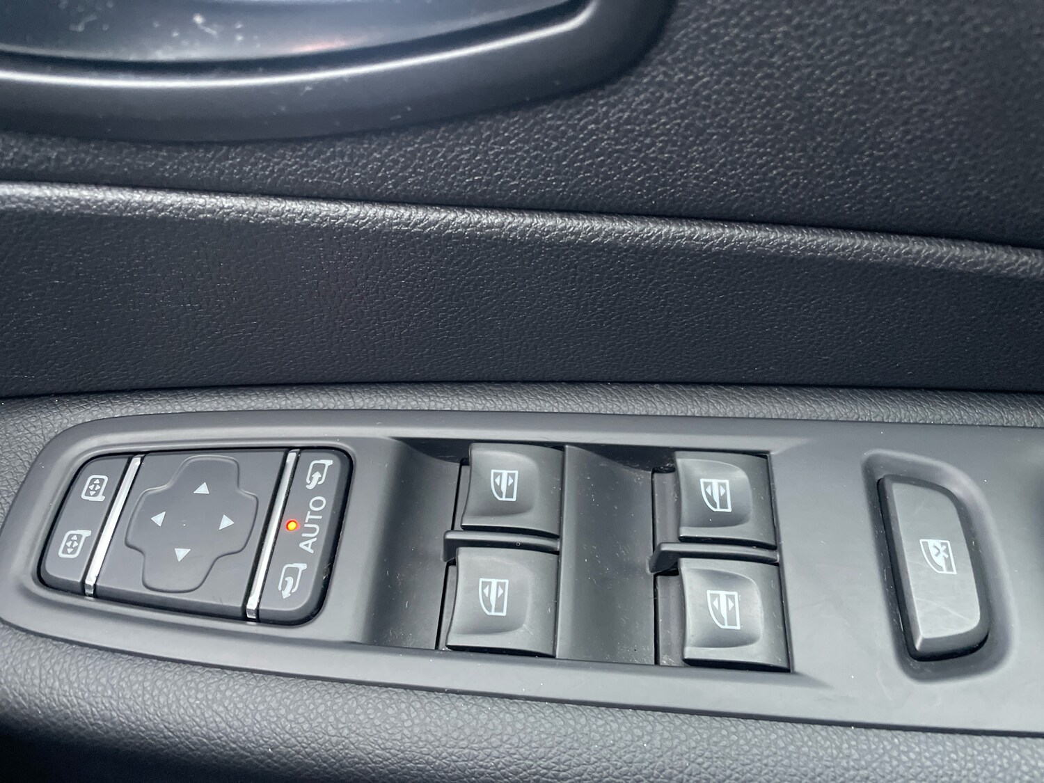 Used Renault Captur 2018 for sale - 77457904: Photo 14