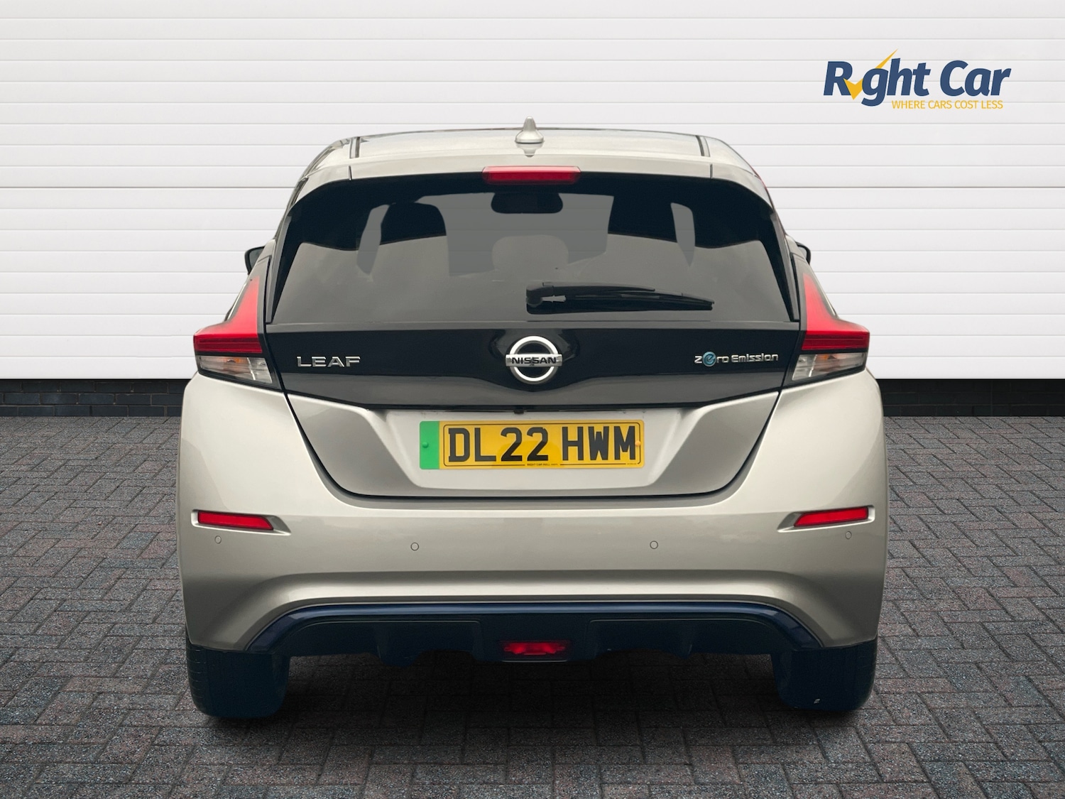 Used Nissan Leaf 2022 for sale - 76901547: Photo 12