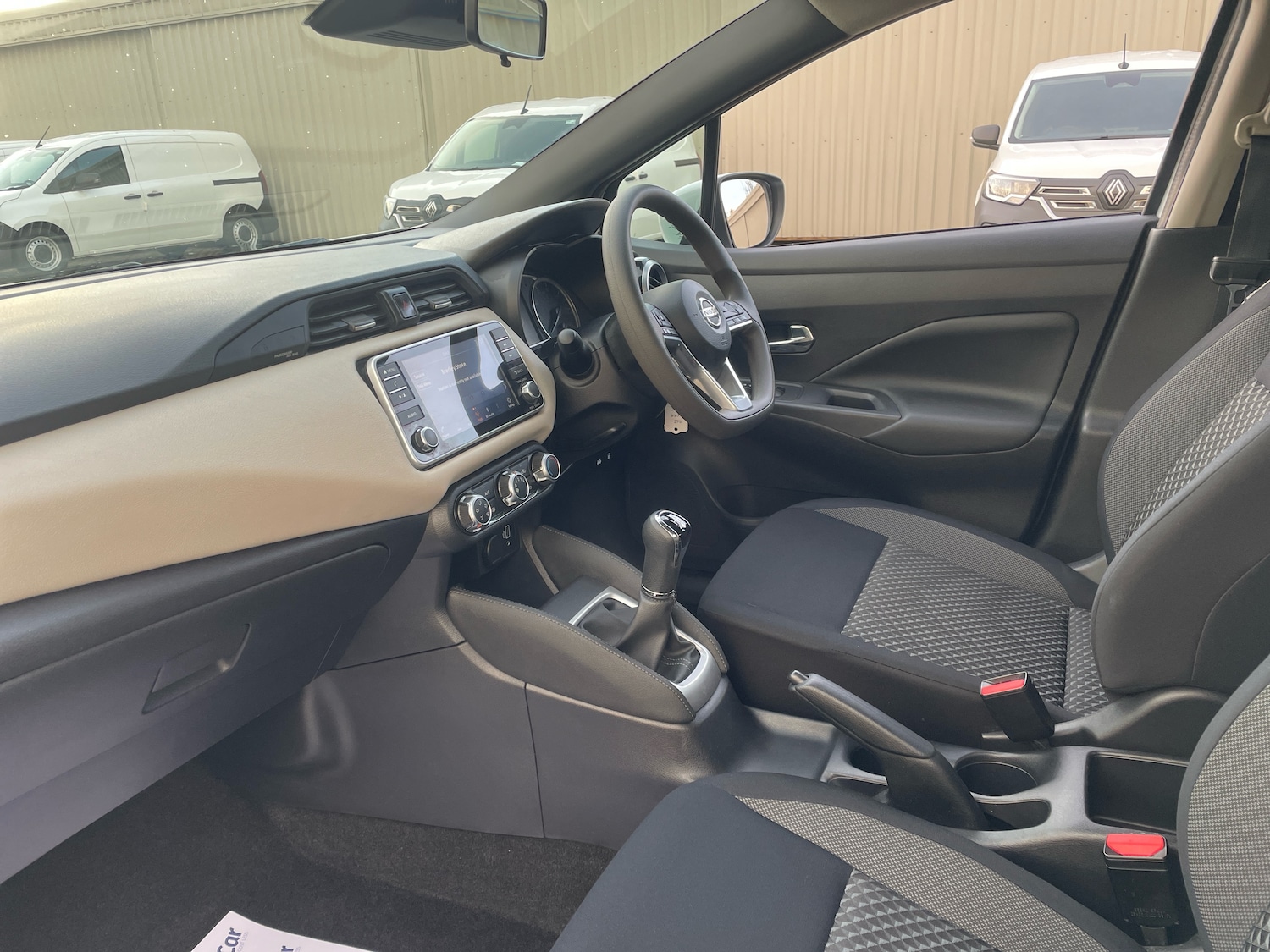 Used Nissan Micra 2022 for sale - 77111691: Photo 2