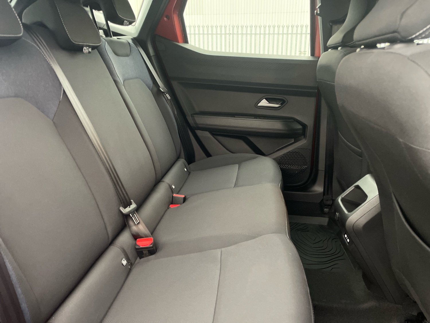 Used Dacia Duster 2025 for sale - 76901542: Photo 10