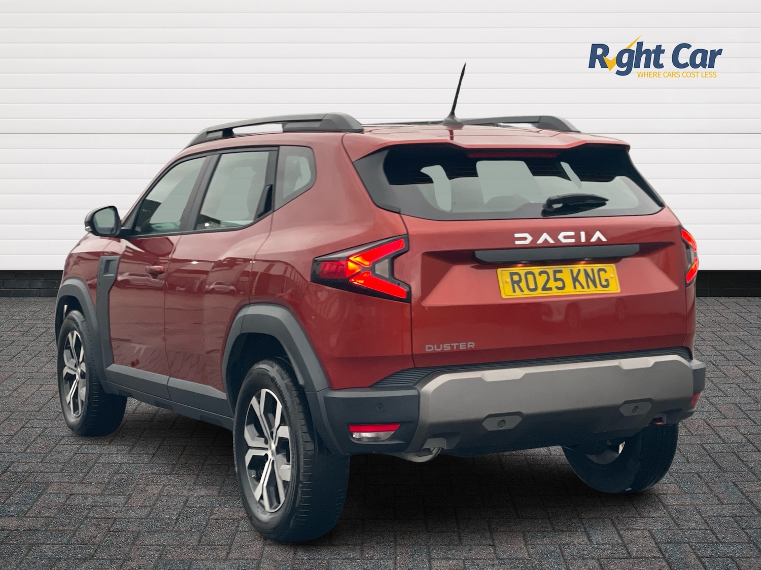 Used Dacia Duster 2025 for sale - 76901542: Photo 3