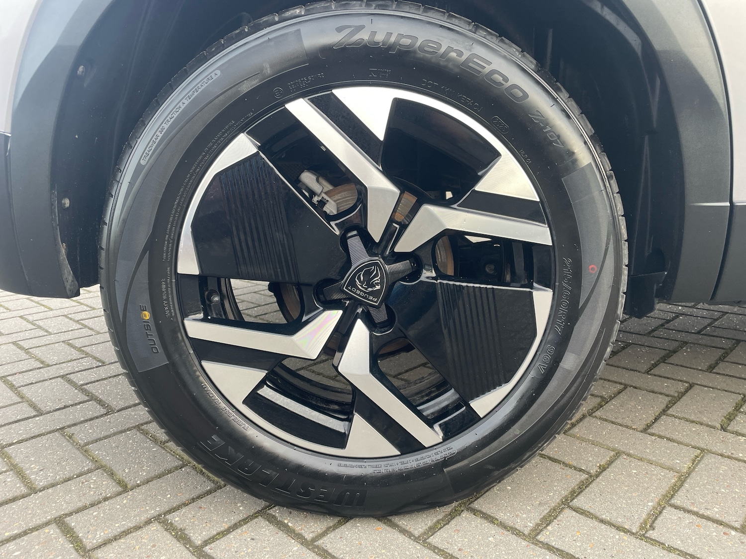 Used Peugeot 2008 2023 for sale - 76420148: Photo 5