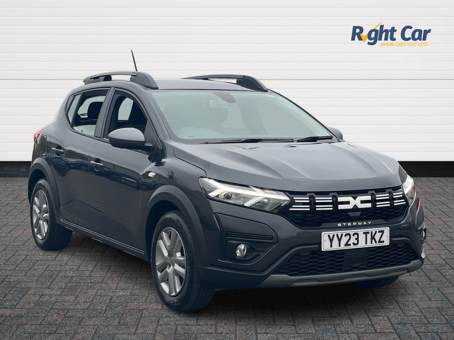 Used Dacia Sandero Stepway 2023 for sale - 76261811: Photo 1