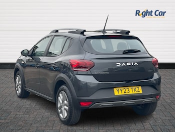 Used Dacia Sandero Stepway 2023 for sale - 76261811: Photo 3