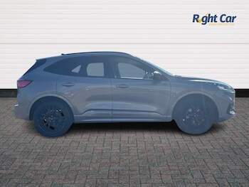 Used Ford Kuga 2023 for sale - 75902548: Photo