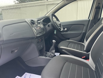 Used Dacia Sandero Stepway 2019 for sale - 75967433: Photo